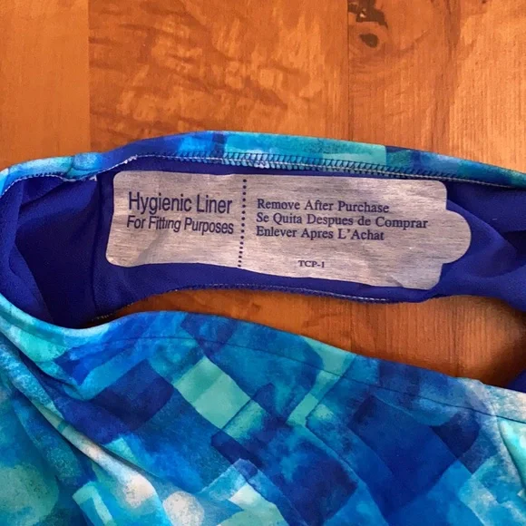 Reel Legends one piece bathing suit - Picture 2 of 4